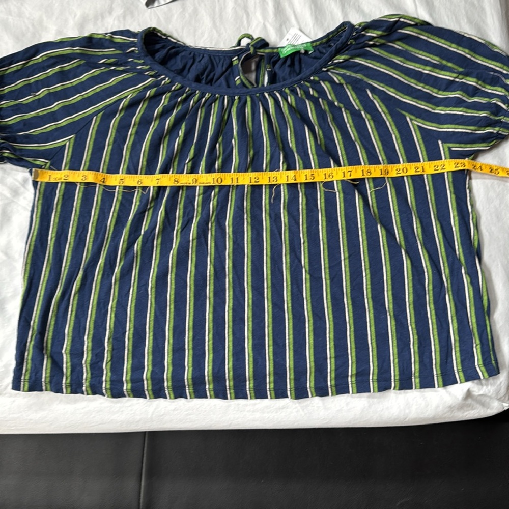 Benetton Tee - Picture 3 of 5
